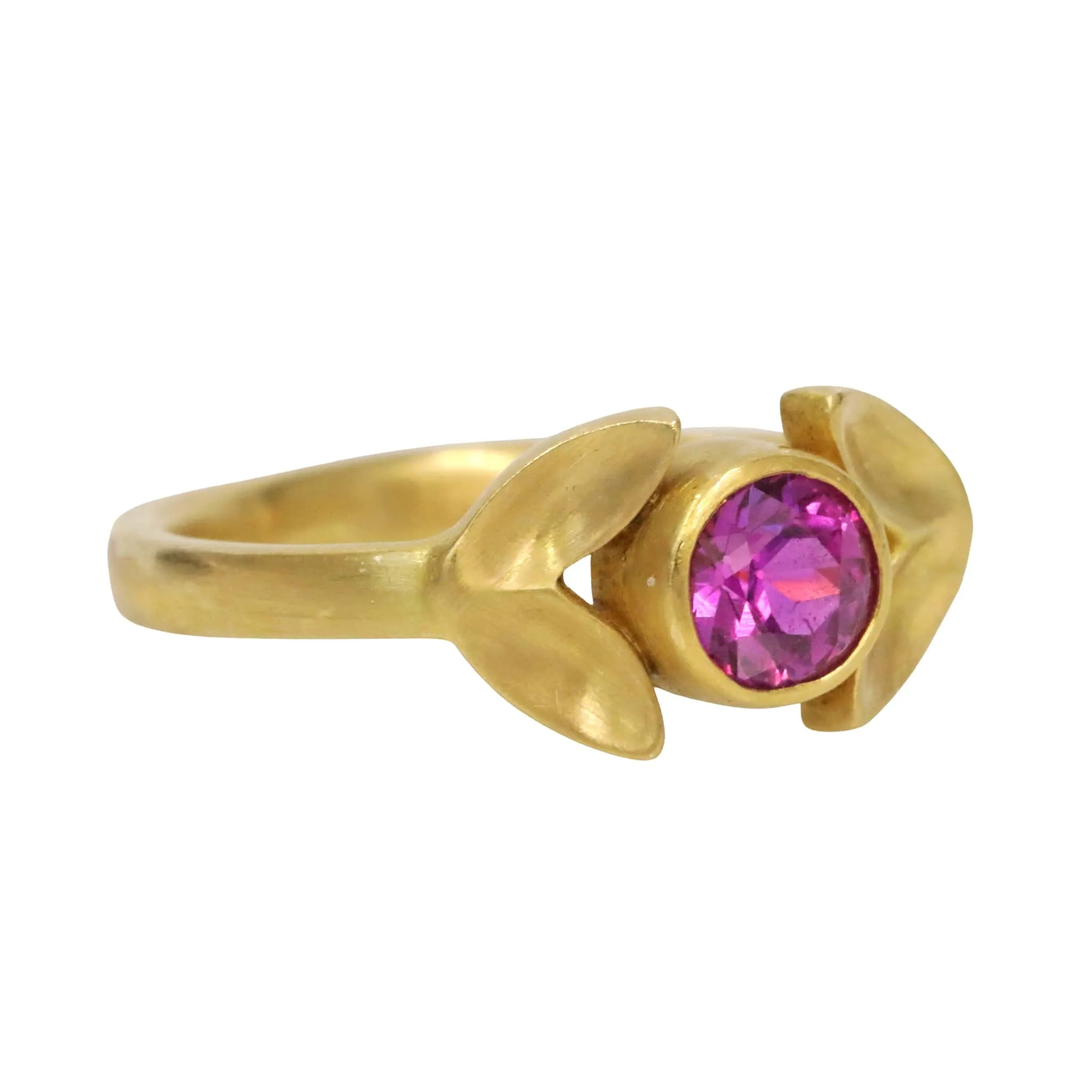 20K Gold Laurel Ring with Bezel-Set Pink Sapphire Center