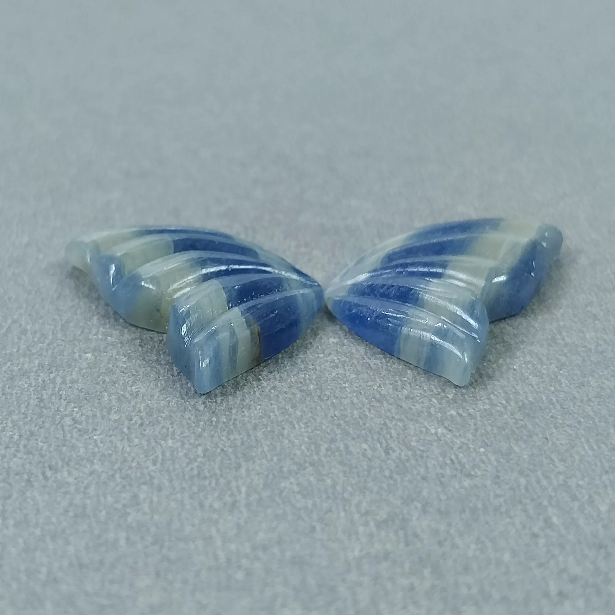 BLUE SAPPHIRE Gemstone Carving September Birthstone : 19.70cts Natural Untreated  Sapphire Hand Carved BUTTERFLY 22*13mm Pair