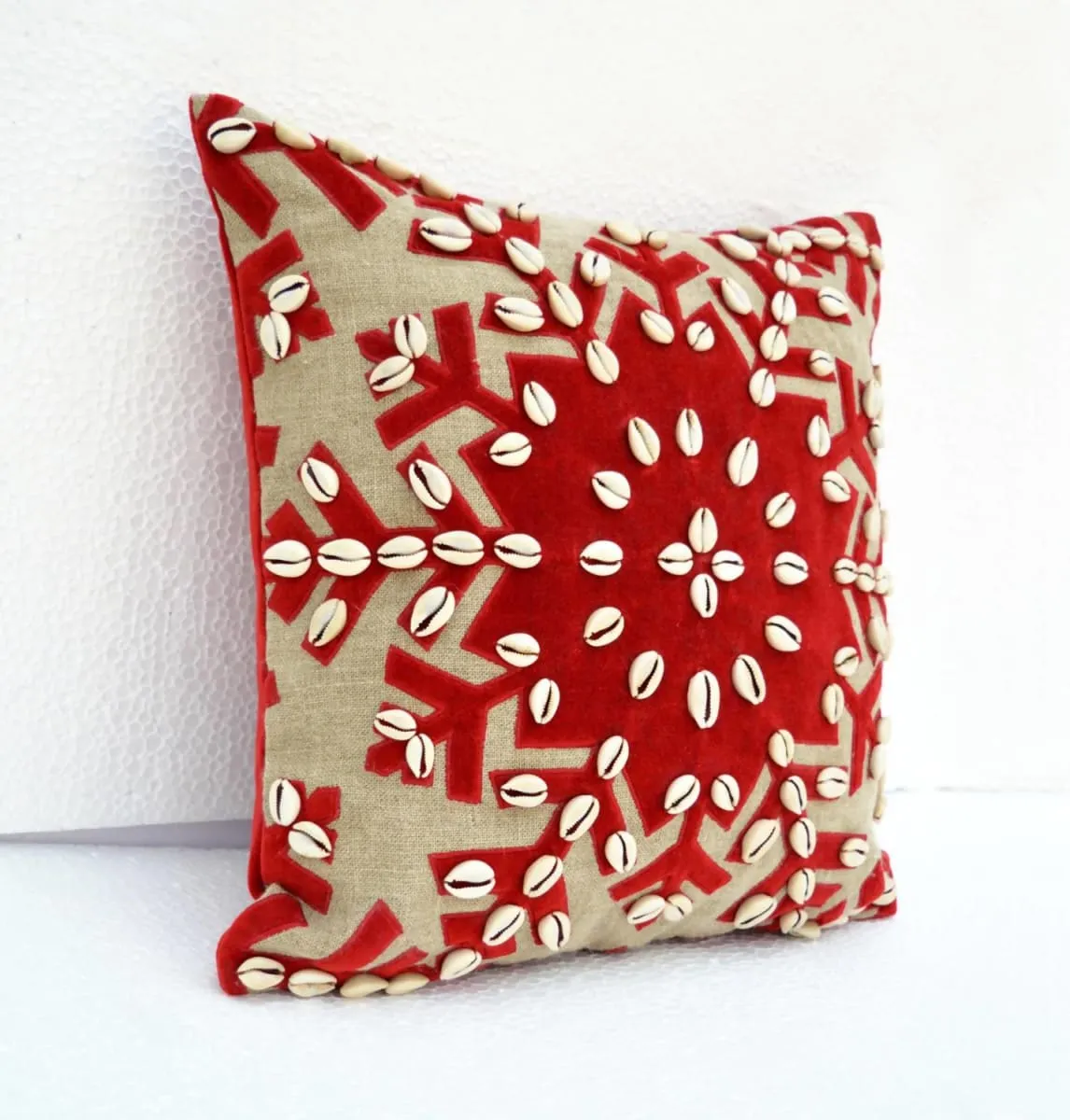 Christmas linen pillow cover, snowflake, velvet applique, cowri pillow size 16"X 16"