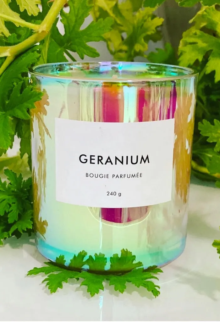 Geranium Iridescent Candle