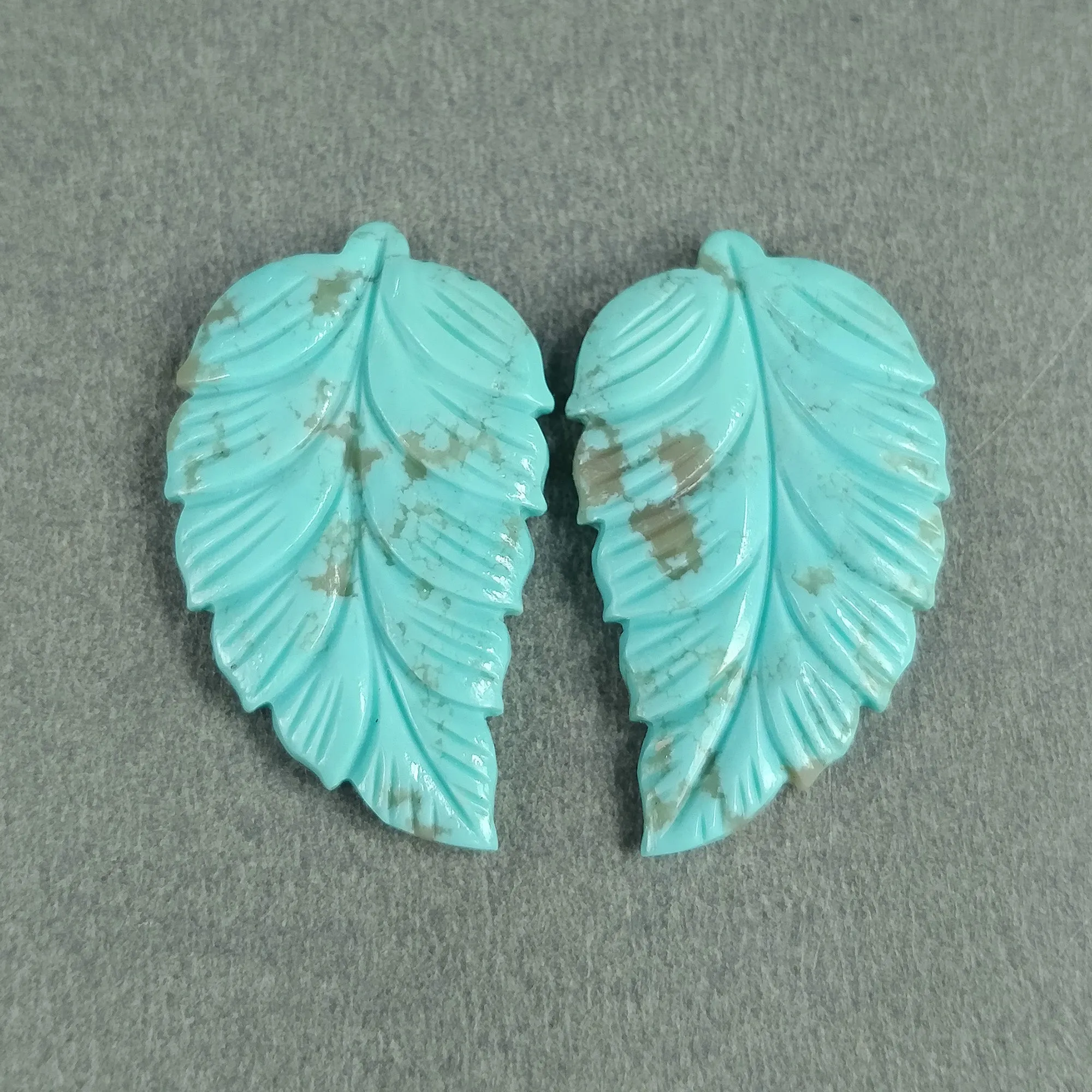 Kingman Arizona TURQUOISE Gemstone Carving December Birthstone : 23.50cts Natural Turquoise Hand Carved Indian LEAVES 31*19mm Pair