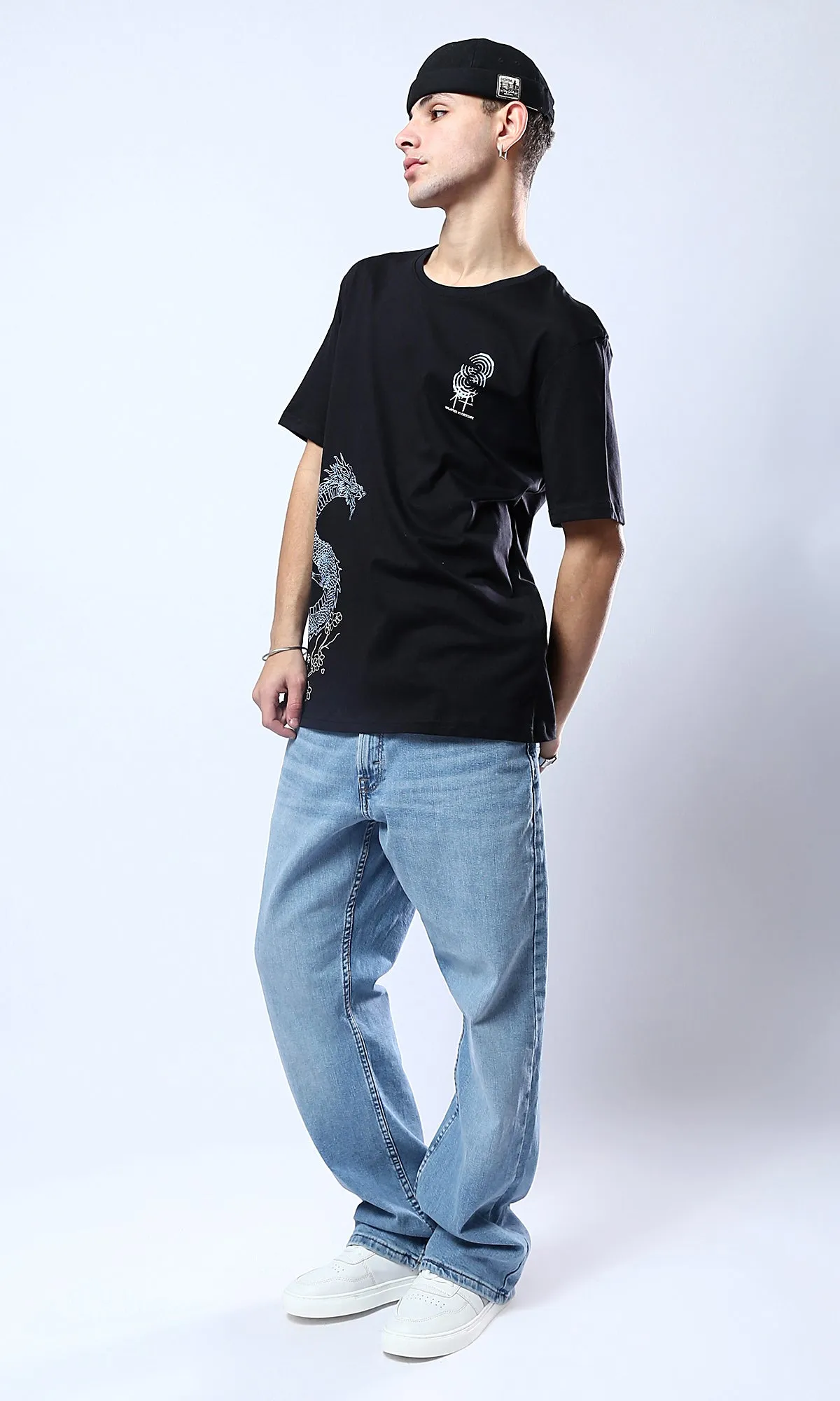 O178959 Black Crew Neck Tee With Printed Dragon