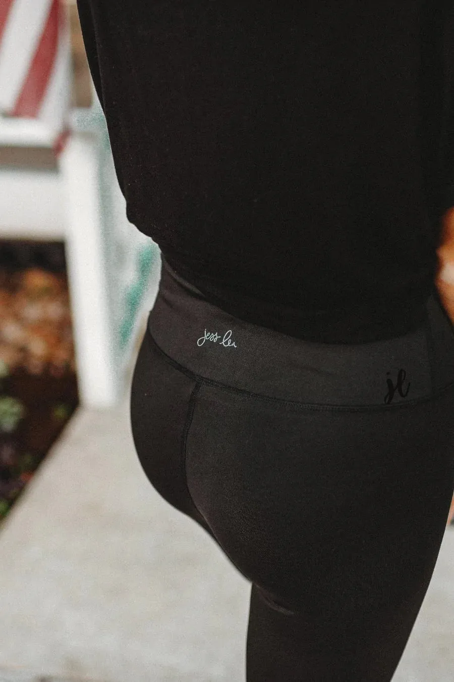 {OH SO BASIC} Everyday Black Leggings