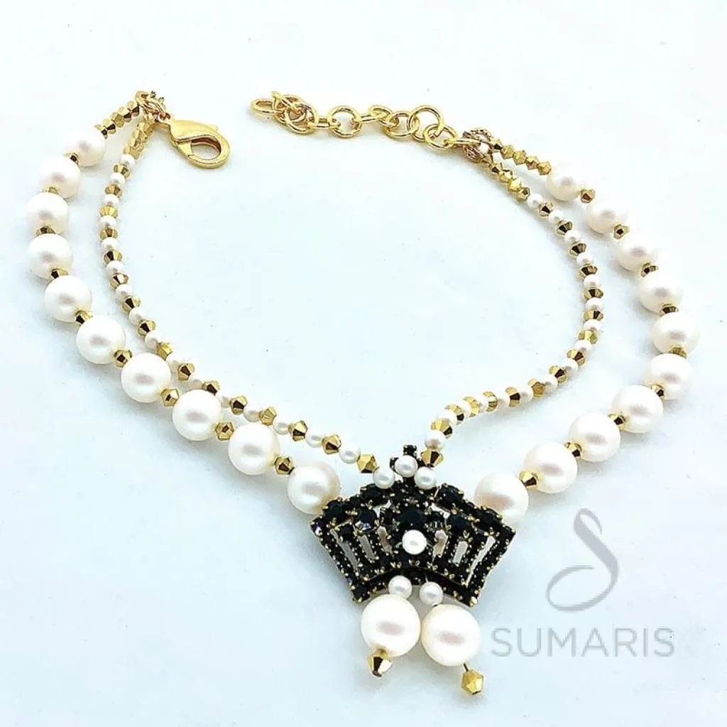 QUIET MAJESTY WHITE STATEMENT NECKLACE