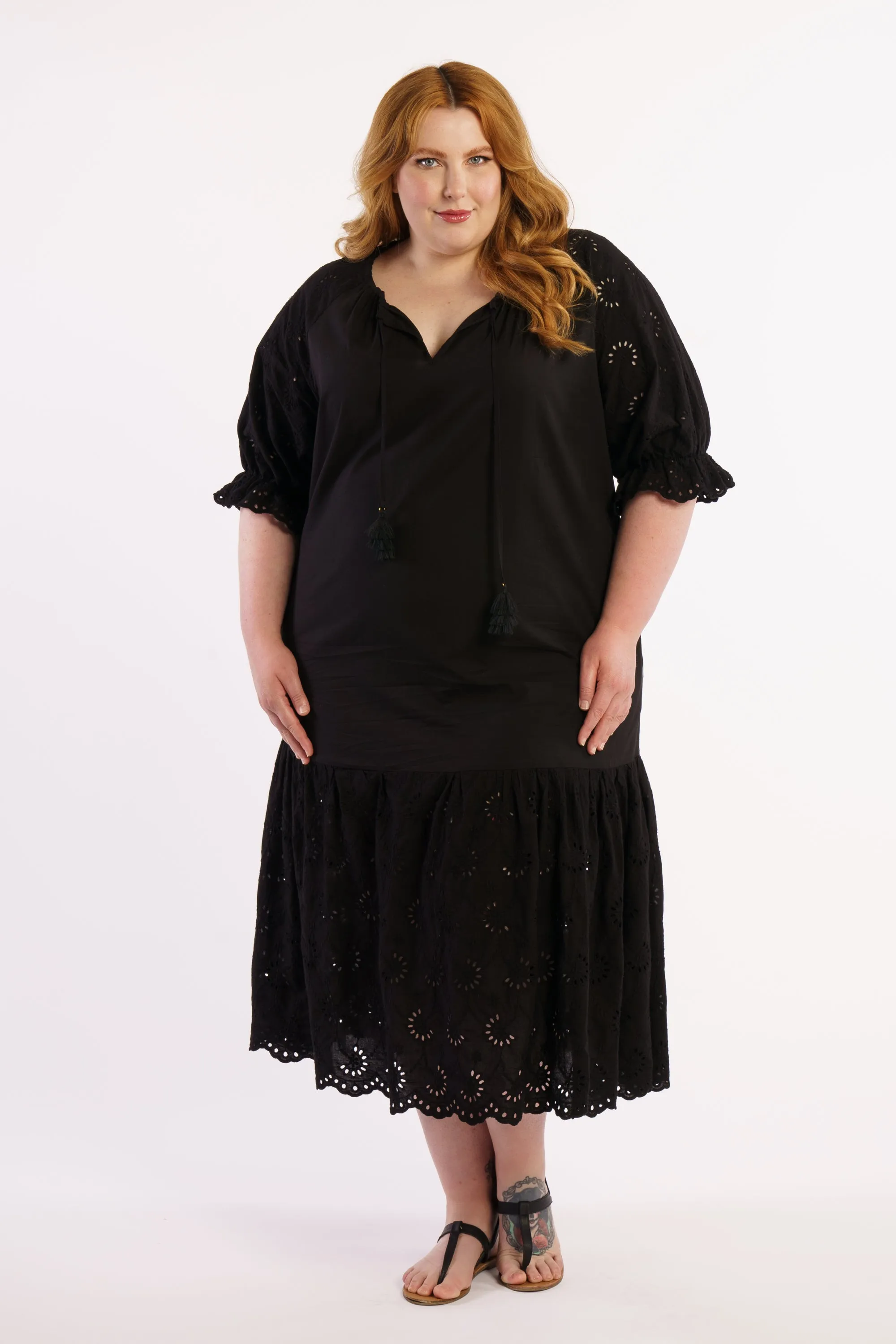 Summer Breeze Broidery Dress - Black - FINAL SALE - LAST ONES -  S (14/16)