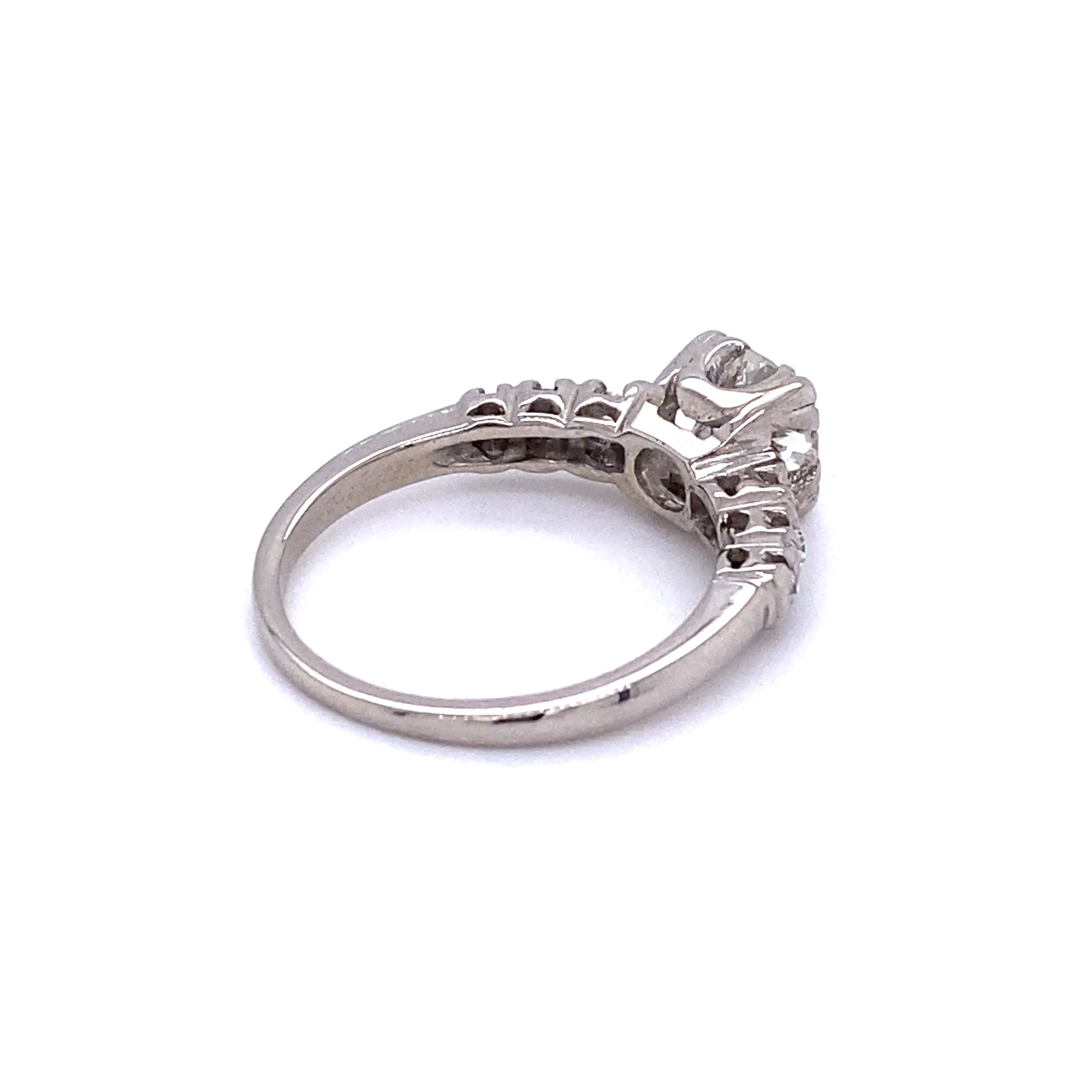 VVS2 I European Cut Diamond Ring